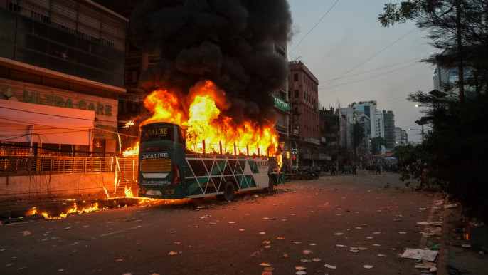 তফসিল ঘোষণার পর ৮ জেলায় ট্রেনসহ ৩৬ যানবাহনে আগুন, ভাঙচুর