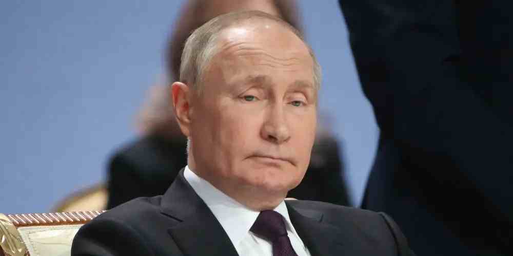 Putin officially registered as a Presidential Candidate by Russia's Election Commission
