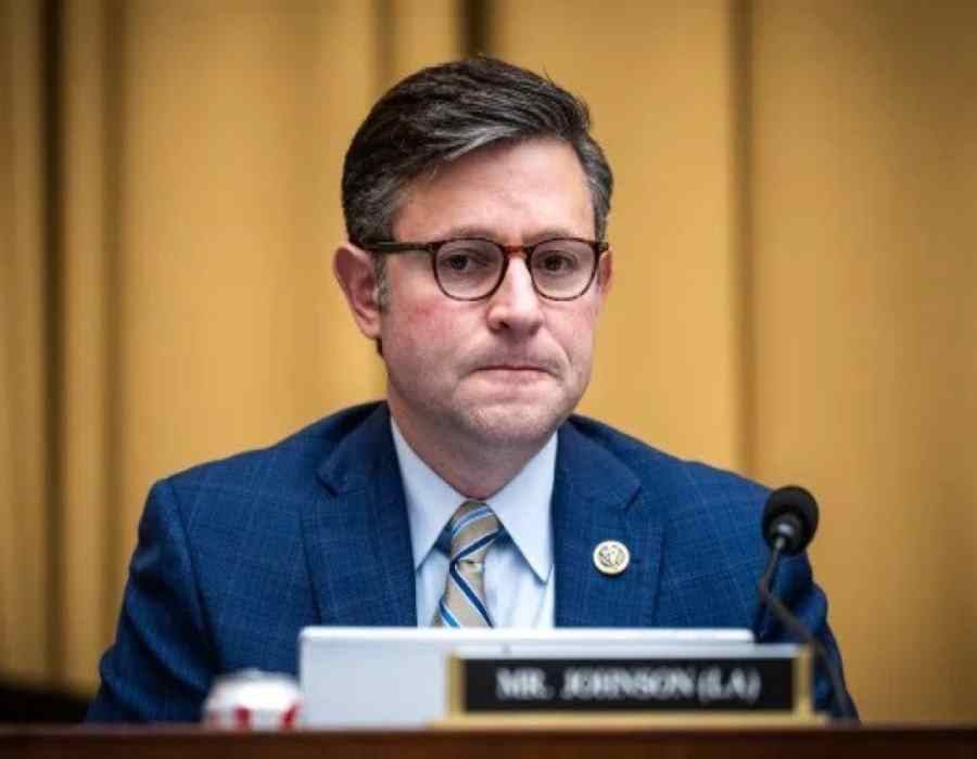 Mike Johnson Faces Conservative Opposition to Trump’s Strategy for Government Shutdown Prevention
